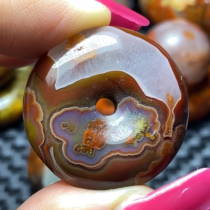 玛瑙/玉髓颈饰未镶嵌