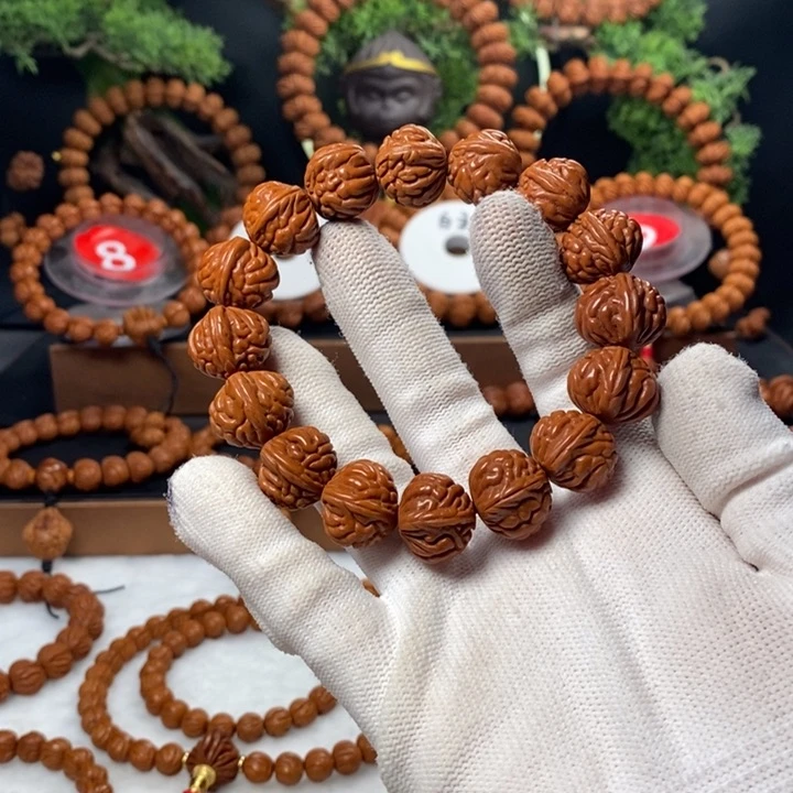 桃核吊坠单**金秦岭龙纹