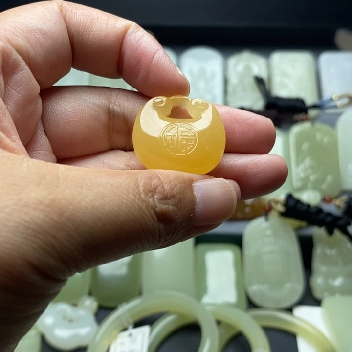 天然青海时尚小福锁