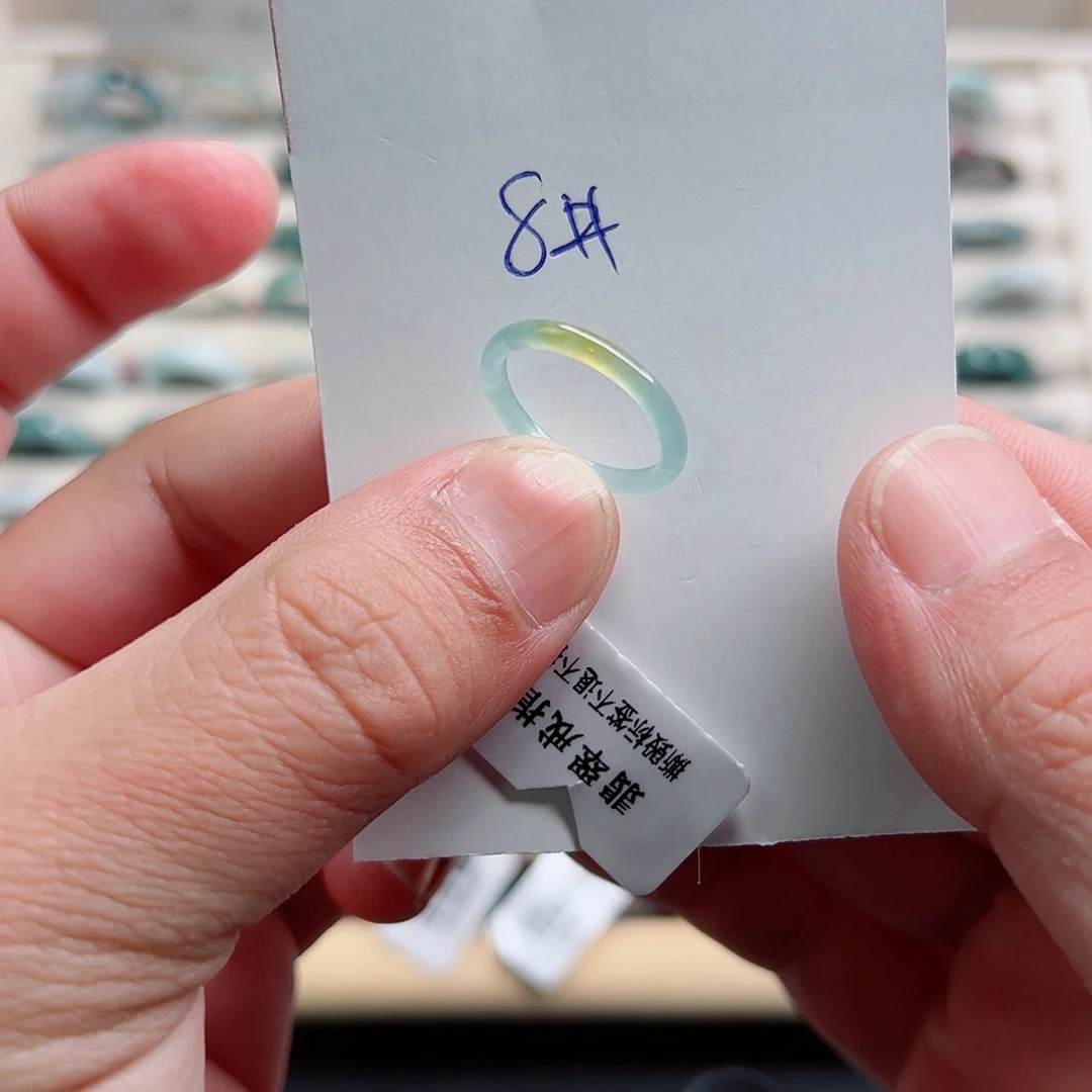 翡翠未镶嵌戒指翡翠