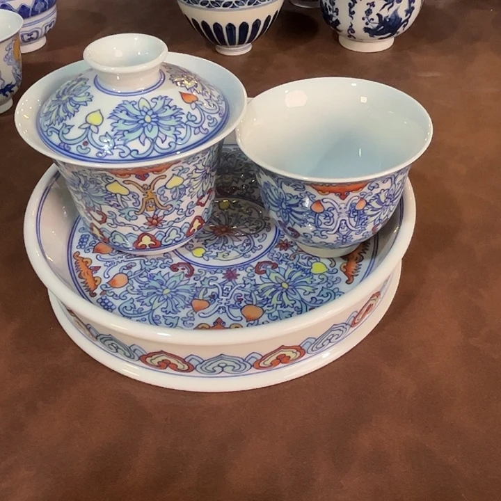 福寿缠枝莲三件套装手工手绘