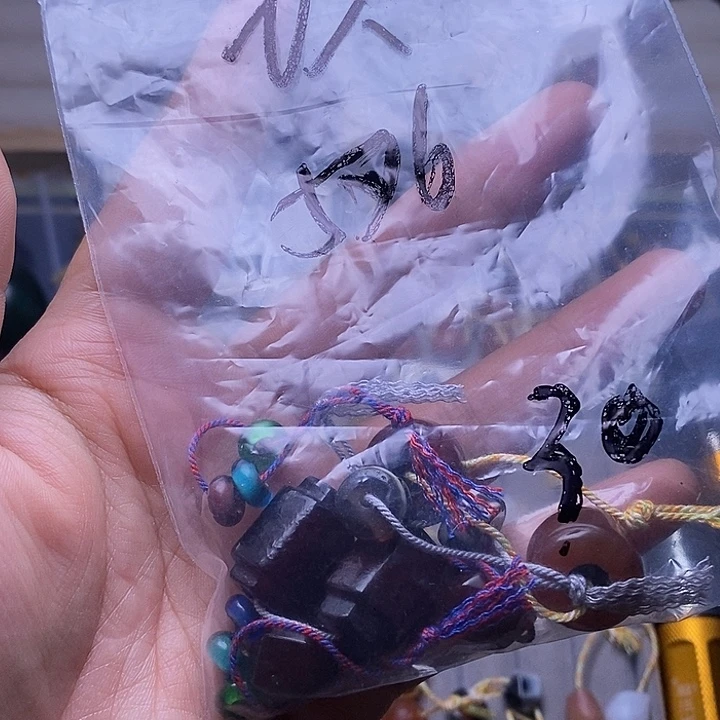 玖***r玛瑙/玉髓合金颈饰