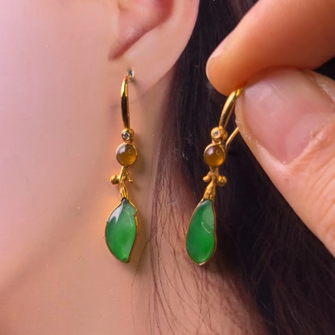 翡翠耳饰18K金镶嵌菠*蜜耳坠