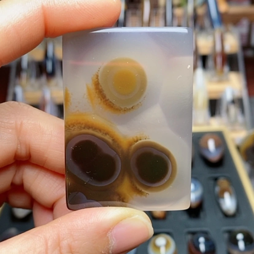 【闪购商品】未镶嵌颈饰玛瑙/玉髓牌子