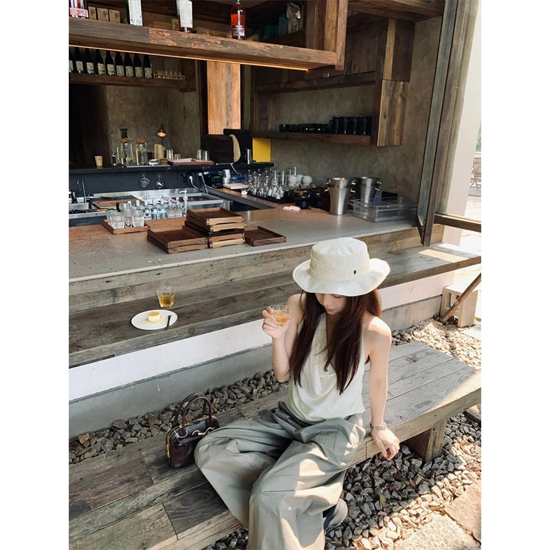 夏季休闲百搭时髦洋气设计荡领无袖上衣高腰直筒宽松显瘦阔腿裤女