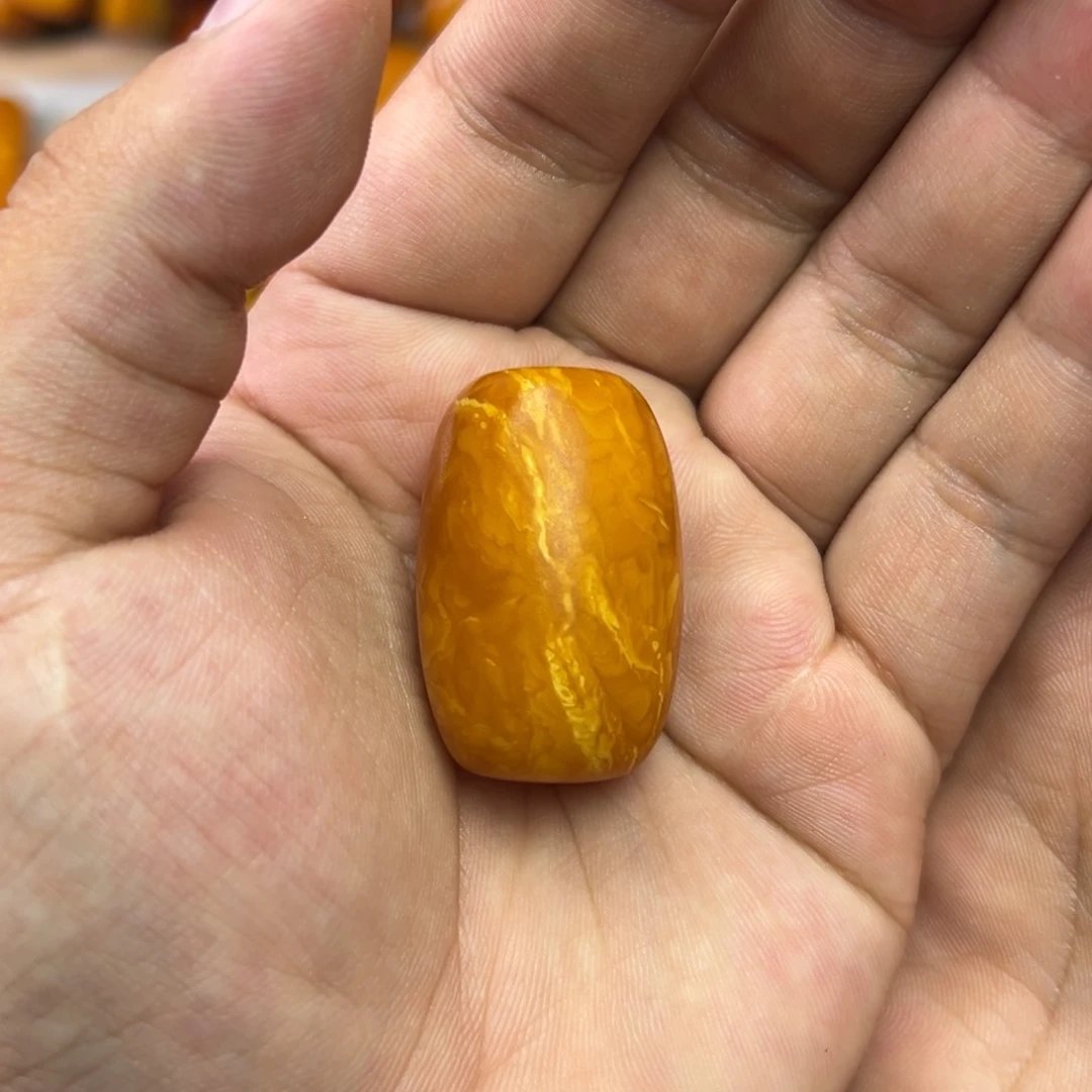 未镶嵌吊坠(不含链)蜜蜡