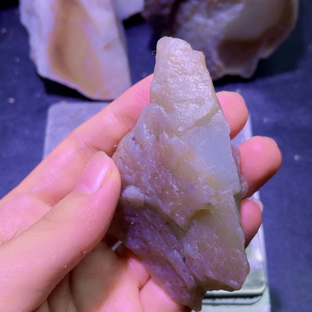 未镶嵌和田玉珠宝半成品