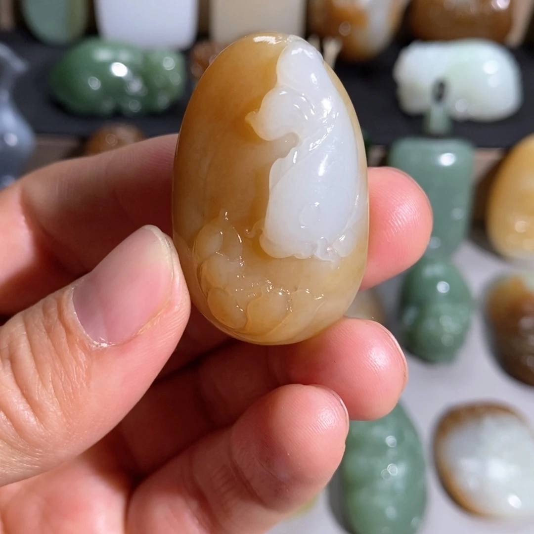 和田玉未镶嵌挂件