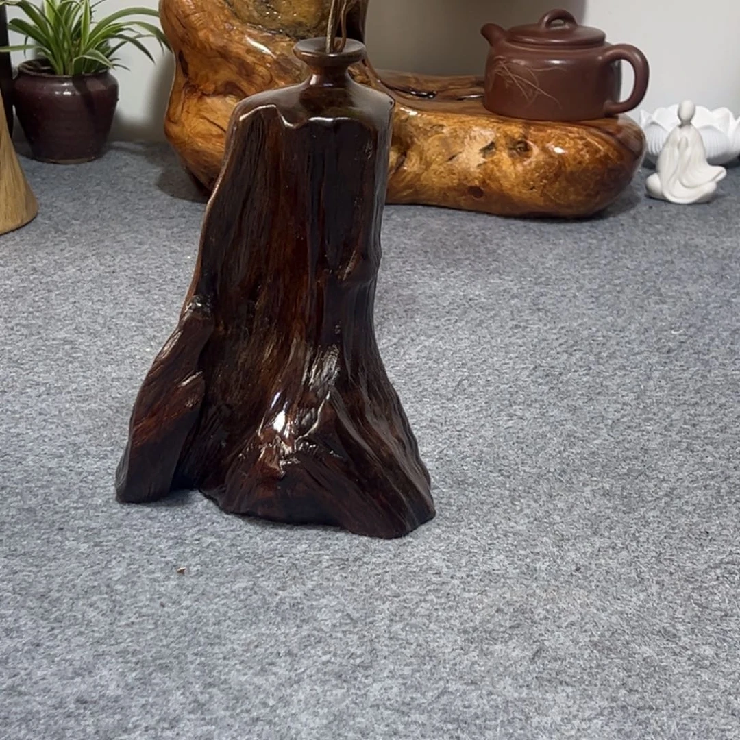 小叶金丝楠木花瓶