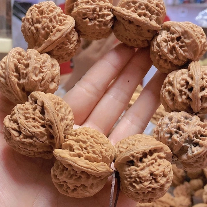 【闪购商品】文玩核桃把件40宫灯手持
