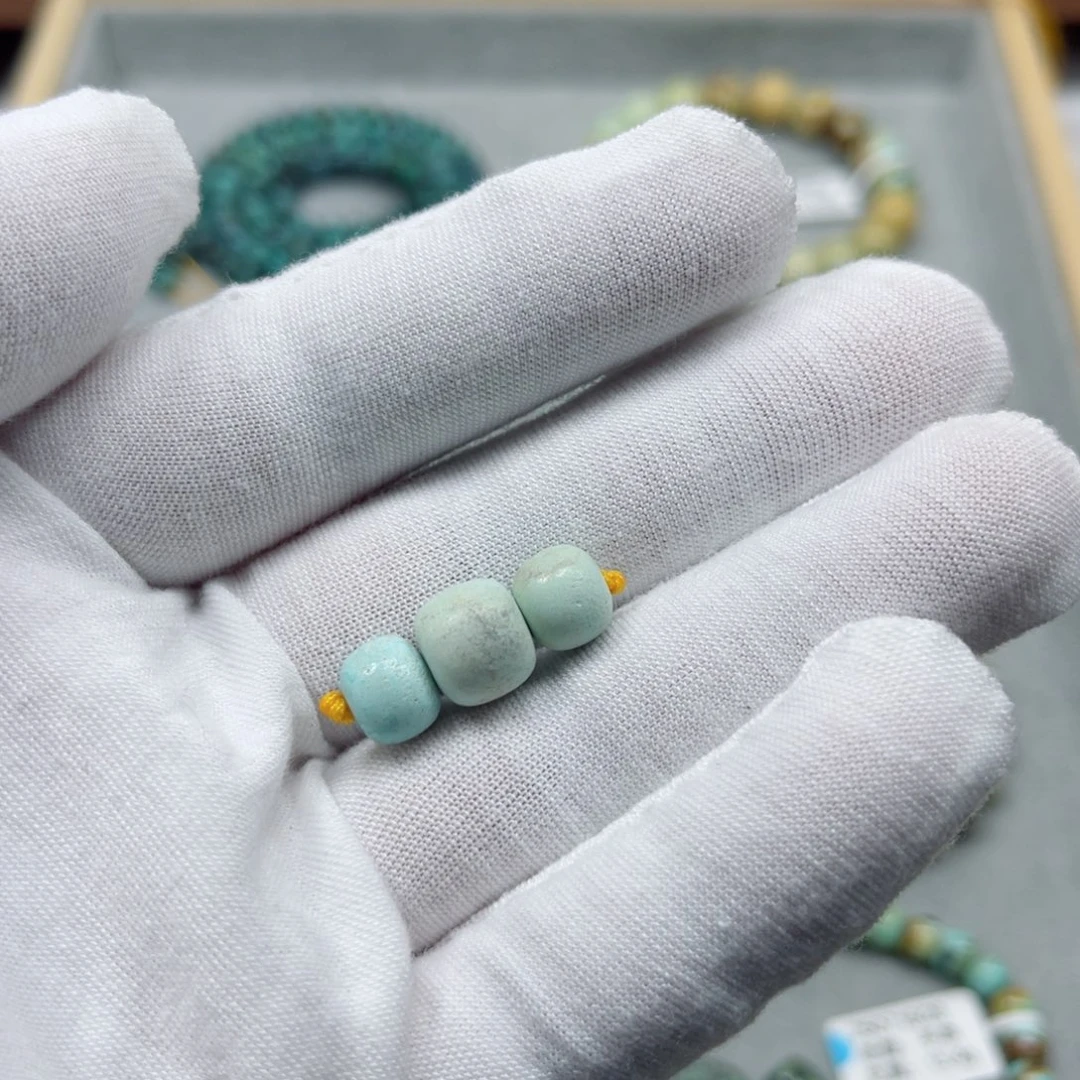 绿松石未镶嵌挂件