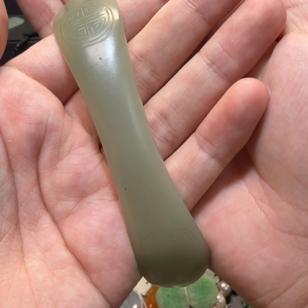 菜***菜和田玉未镶嵌颈饰吊坠