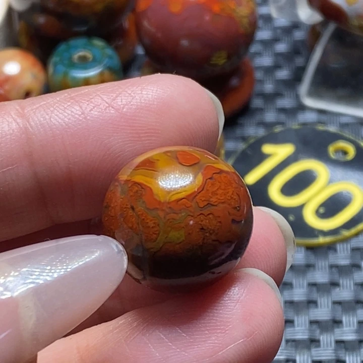 行***走玛瑙/玉髓未镶嵌颈饰