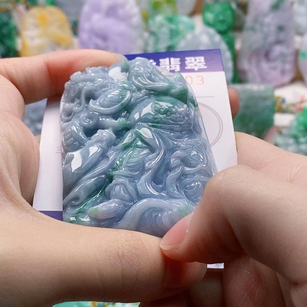 吊坠(不含链)未镶嵌翡翠
