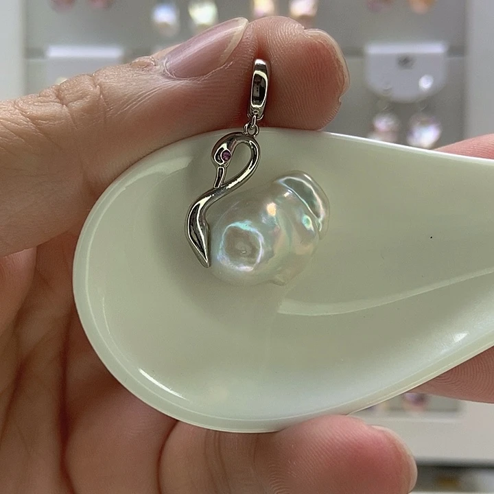 淡水珍珠银S925镶嵌颈饰36