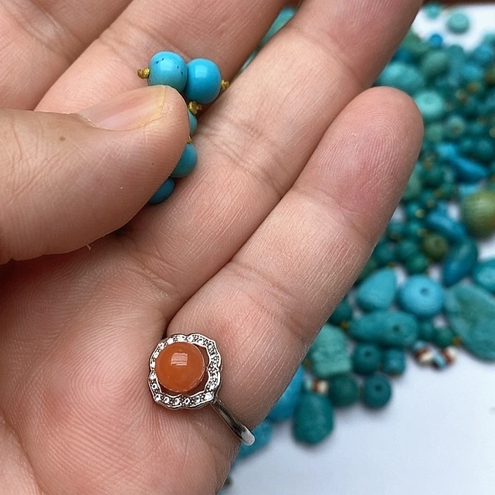 南红玛瑙未镶嵌珠宝奇石