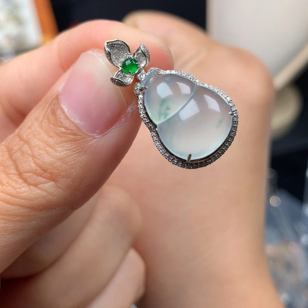 翡翠18K金镶嵌吊坠(不含链)