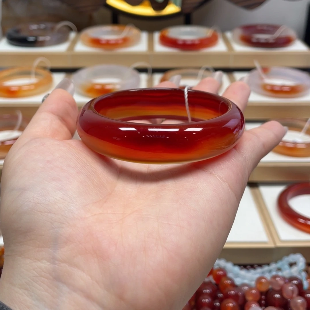 玛瑙/玉髓未镶嵌手镯