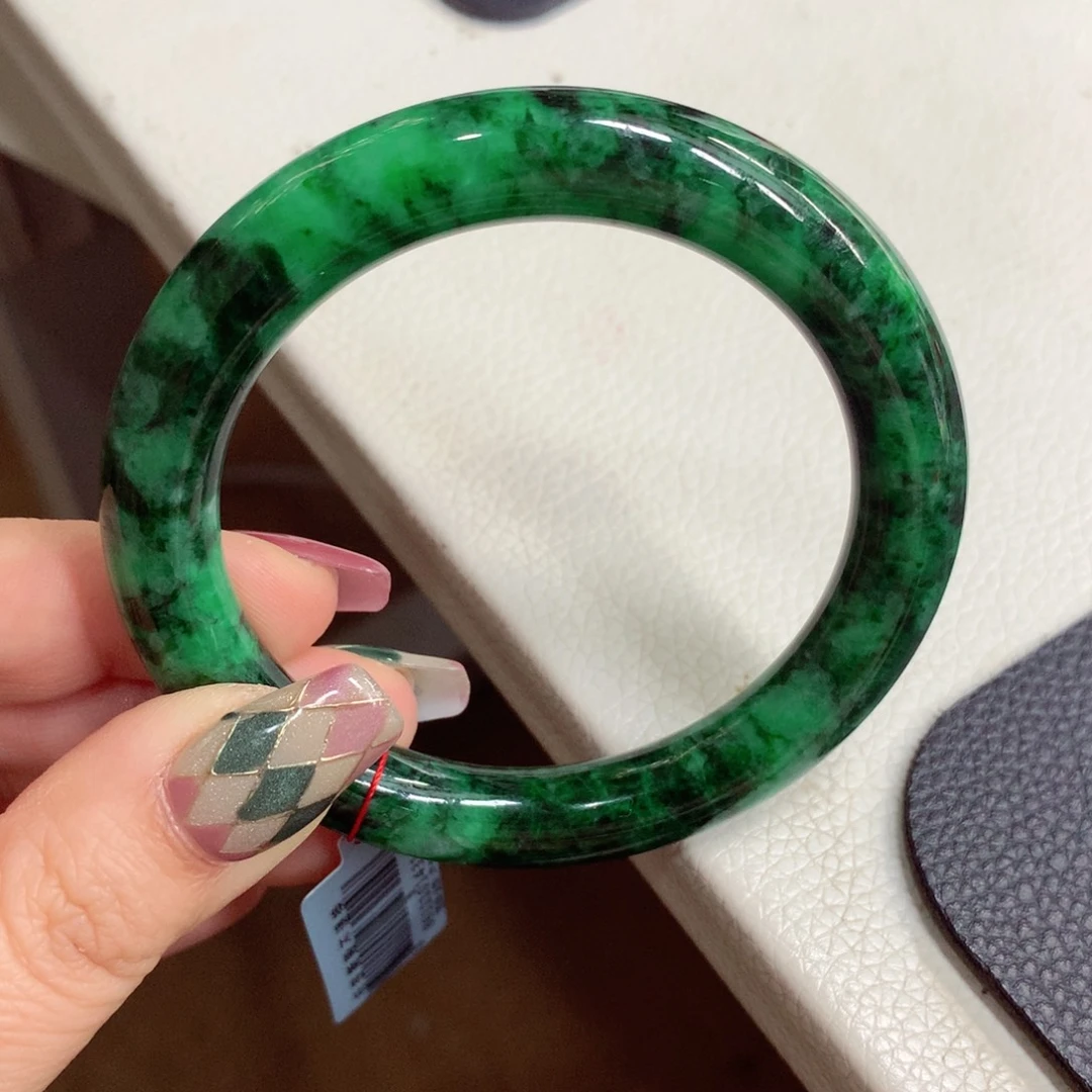 未镶嵌手镯翡翠缅甸