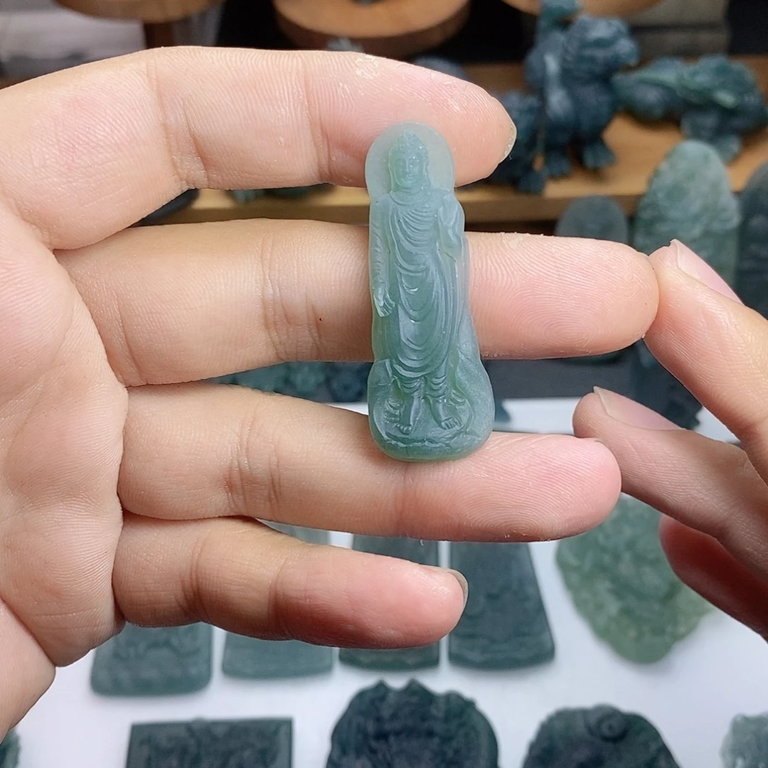 定制翡翠未镶嵌阿米