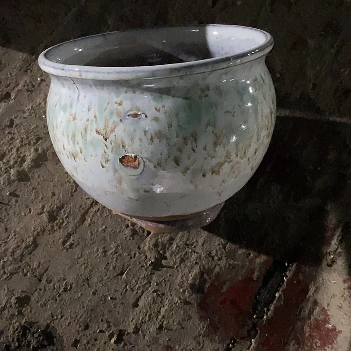 紫砂花盆。 高  口