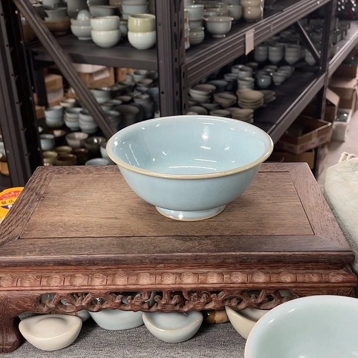 摆件天青手拉中号侈口碗