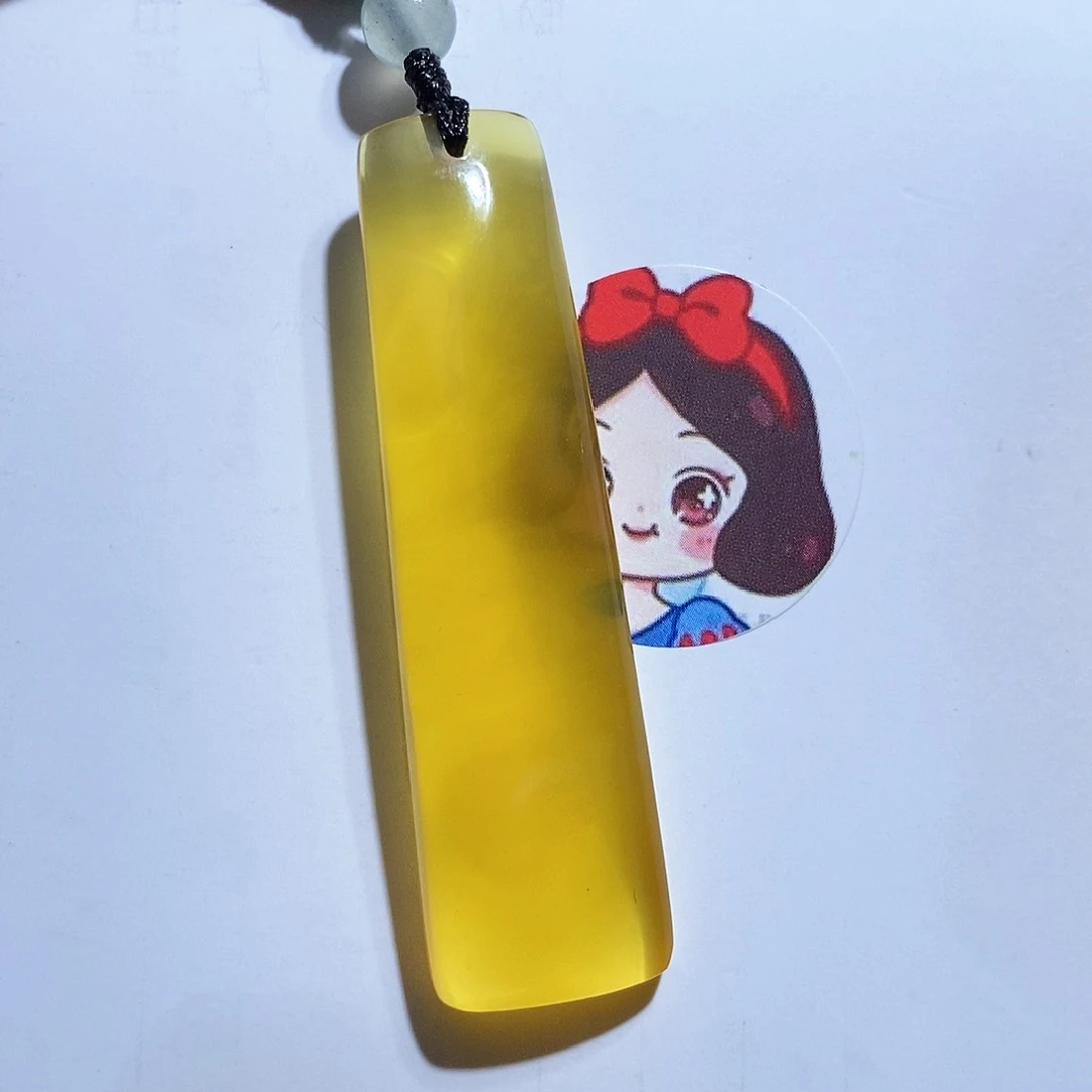 未镶嵌琥珀珠宝奇石