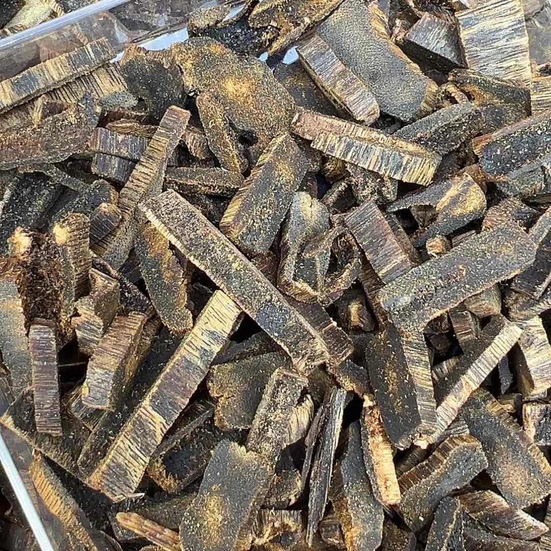 沉香摆件虫漏沉水20克多样性发一份