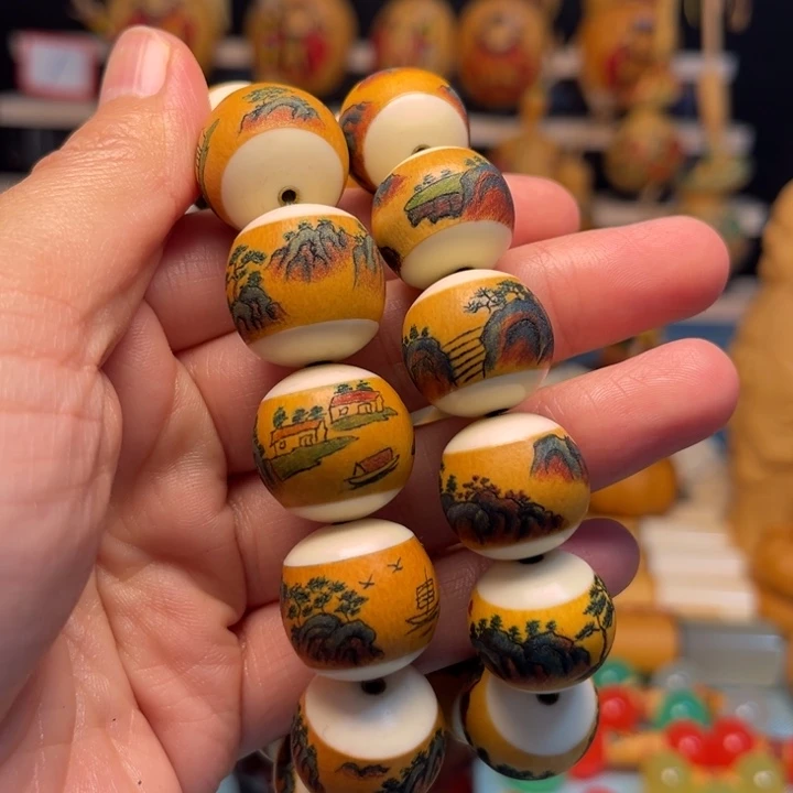 唐***妞大叶紫檀（黑酸枝木类）