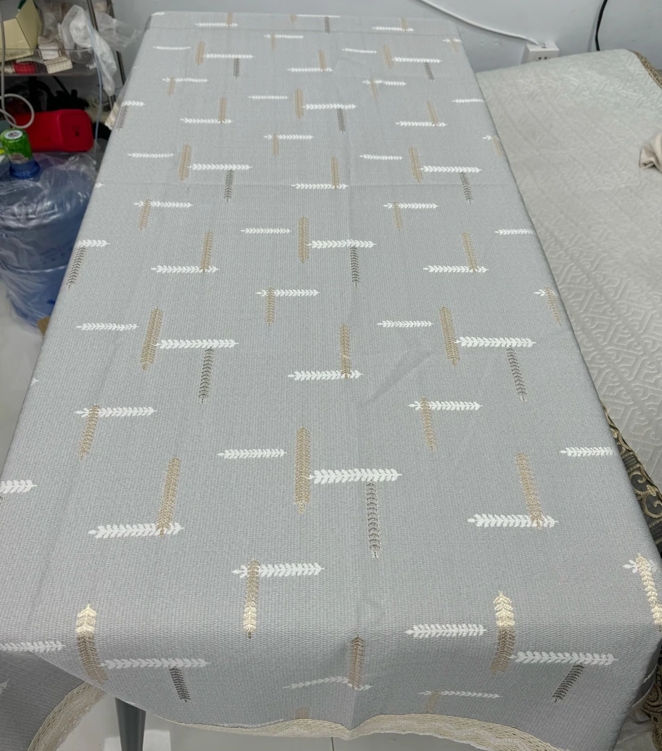 灰箭头内径110*160（含花边120*170）天丝亚麻提花桌布