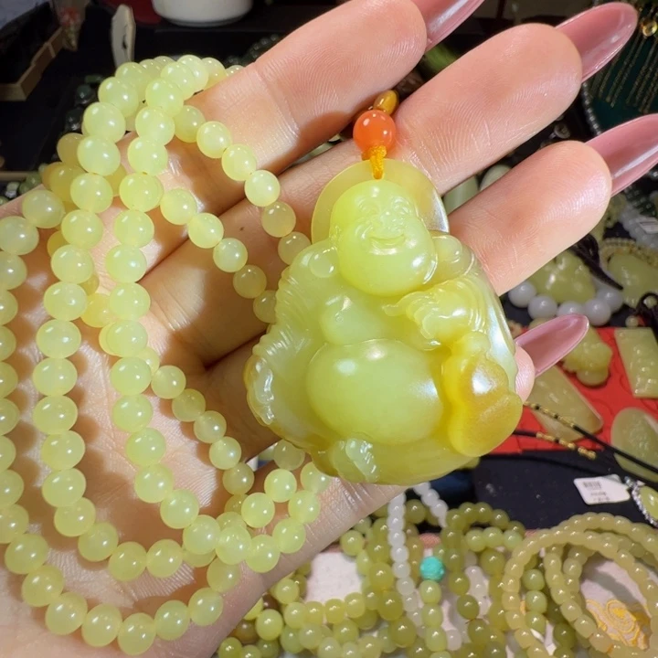 和田玉（黄玉）颈饰未镶嵌