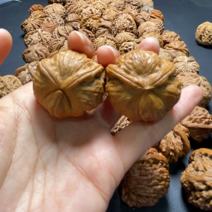 元宝两棱挂角37尺寸核桃哈哈哈哈哈哈