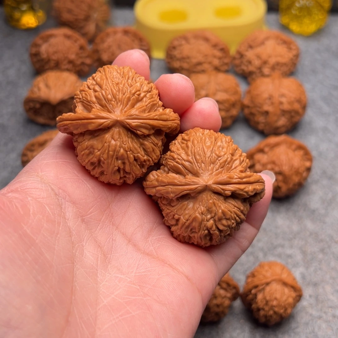 文玩核桃把件精品白狮子44.8全品毕业款