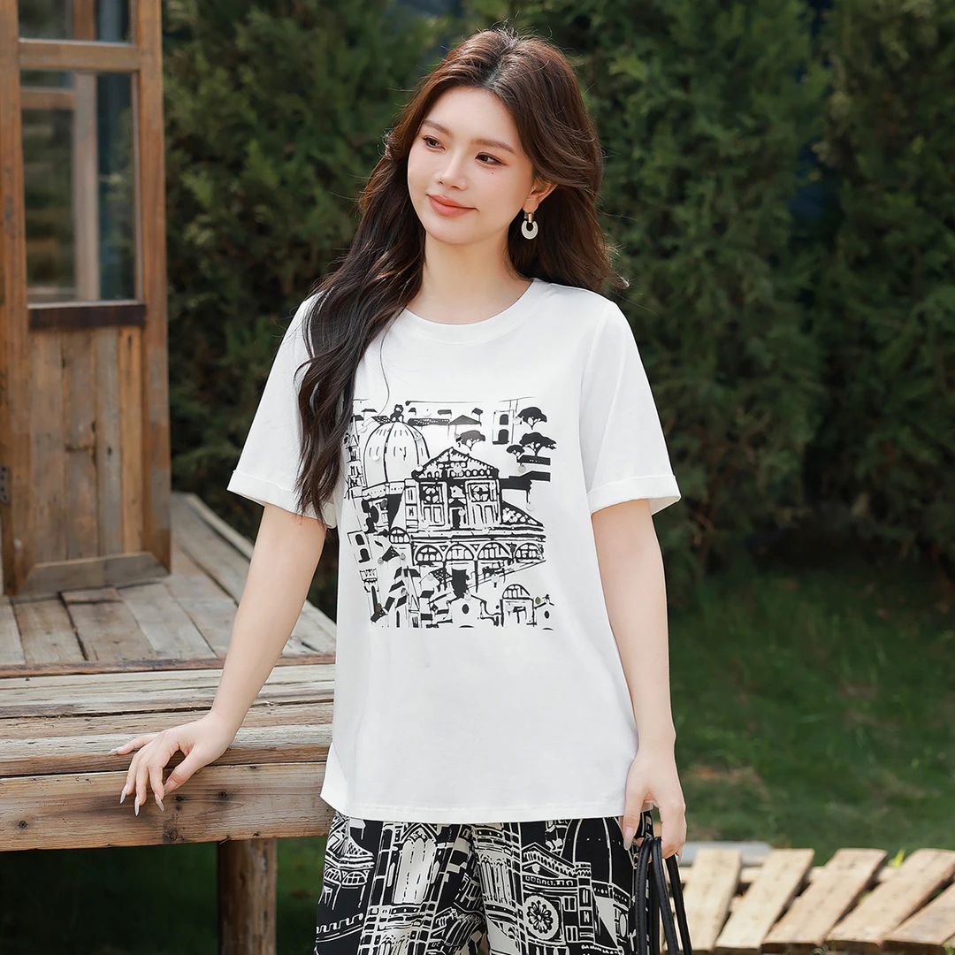 MsShe大码女装2025新款夏装亮片手绘涂鸦印花宽松短袖T恤B2504035