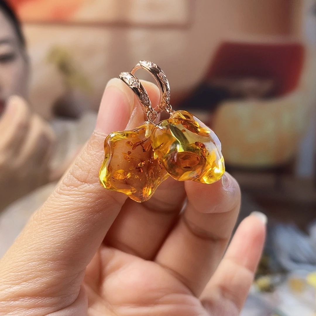 蜜蜡银S925镶嵌裸石琥珀耳环