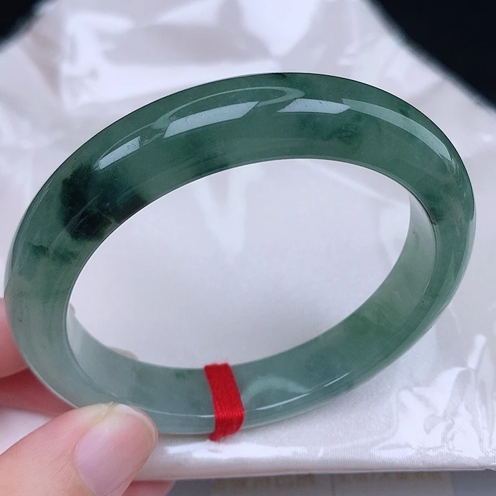 未镶嵌手镯翡翠天然