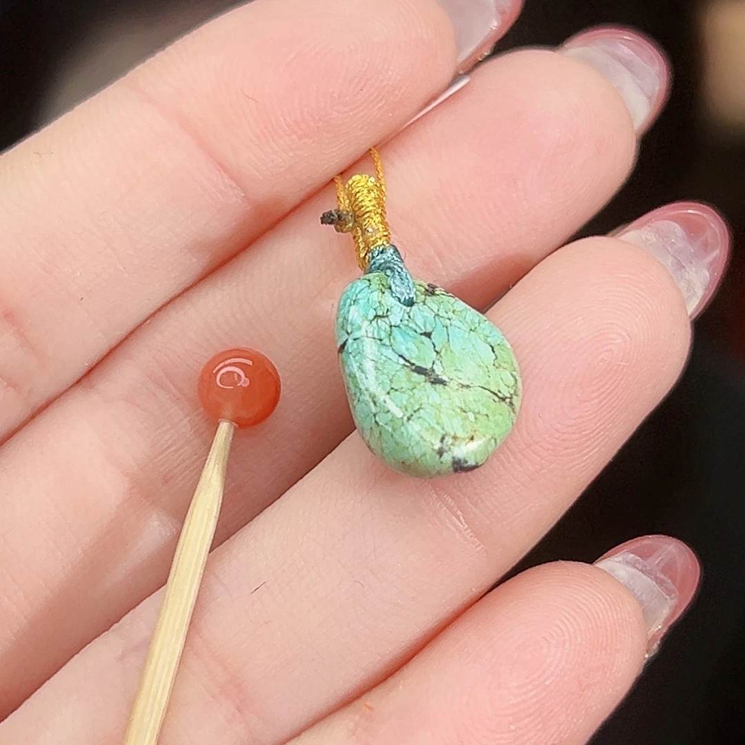 南红玛瑙未镶嵌珠宝奇石