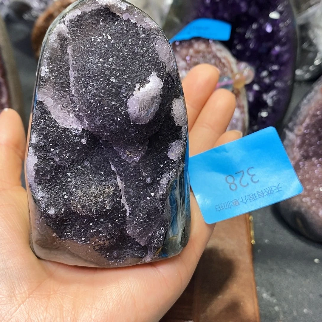 水晶大型摆件（非配饰）未镶嵌