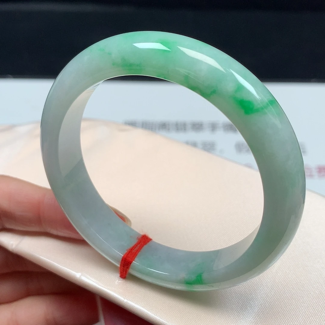 翡翠未镶嵌手镯1474