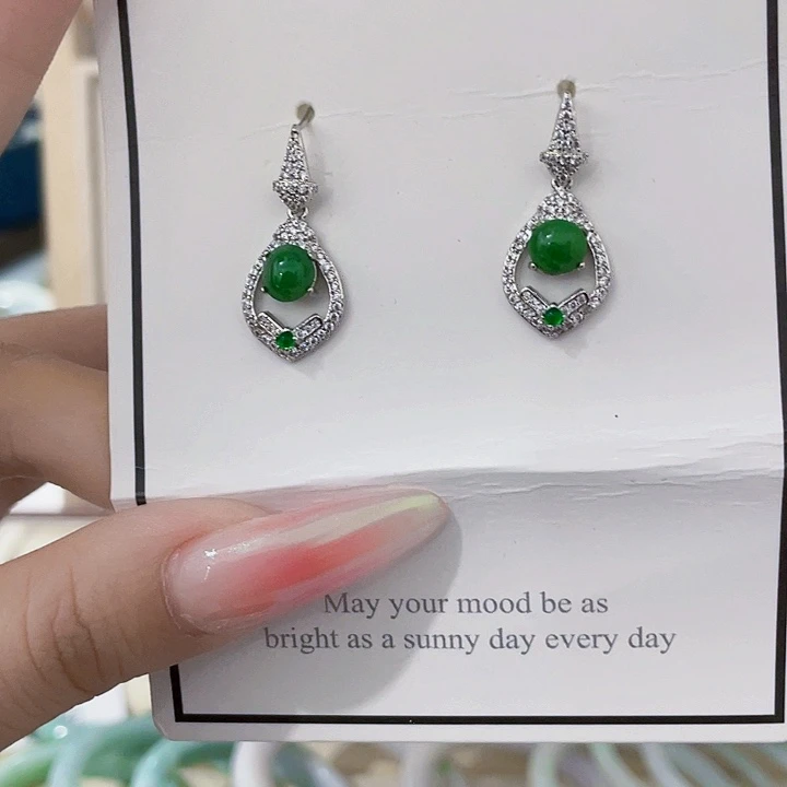 翡翠未镶嵌颈饰天然翡翠Ａ货