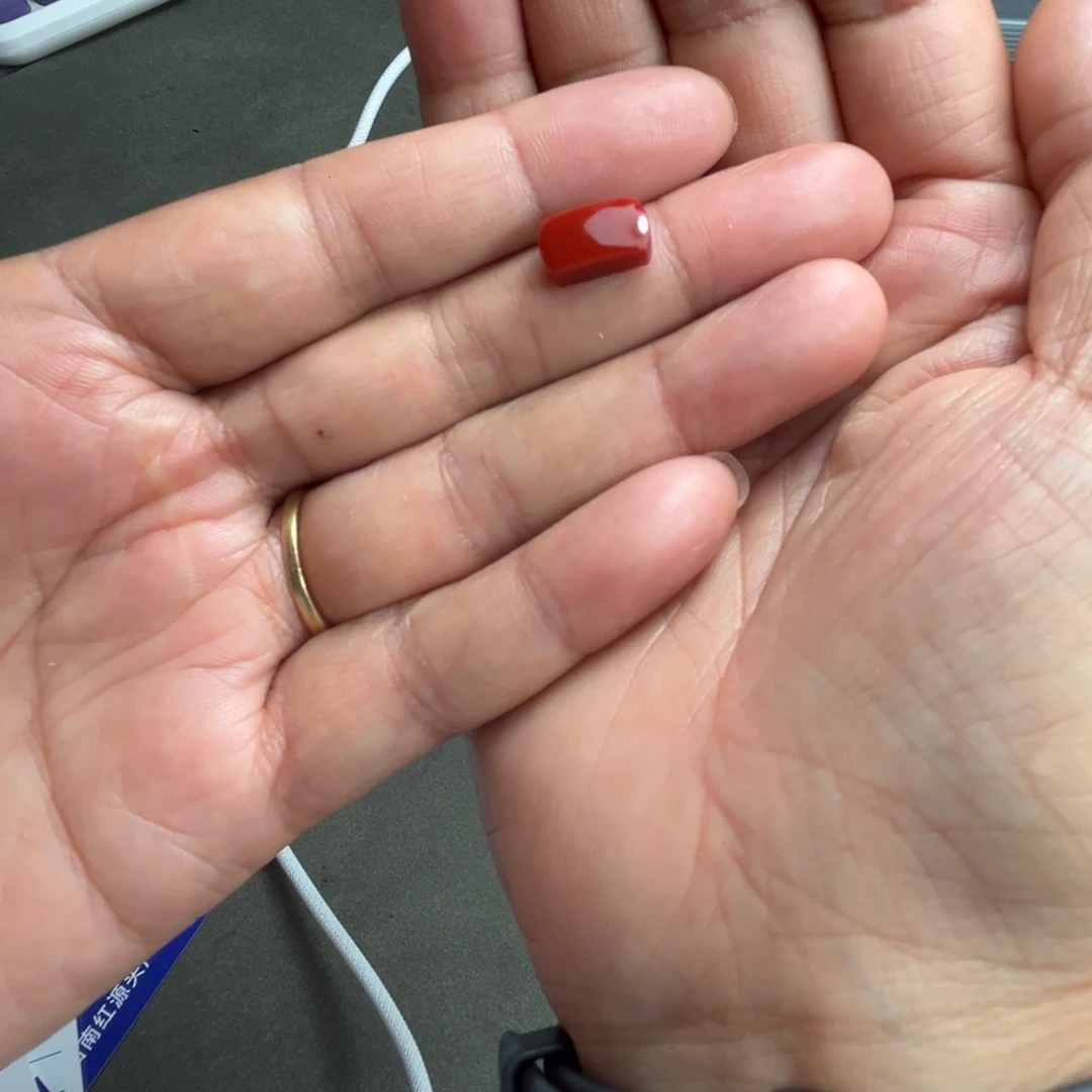 颈饰合金南红玛瑙呆*