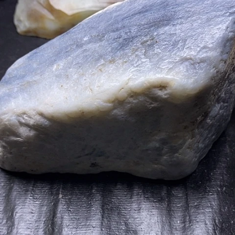 未镶嵌和田玉摆件