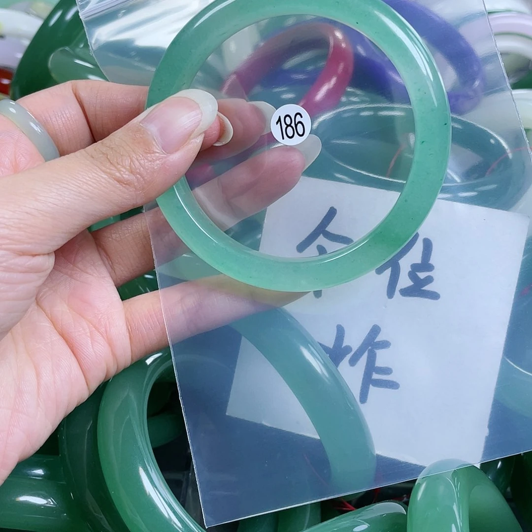 石英质玉手链未镶嵌60