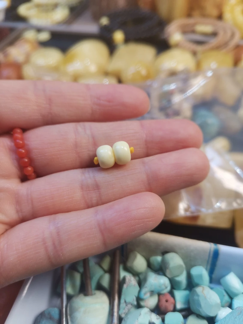 蜜蜡白花老型珠7mm一对