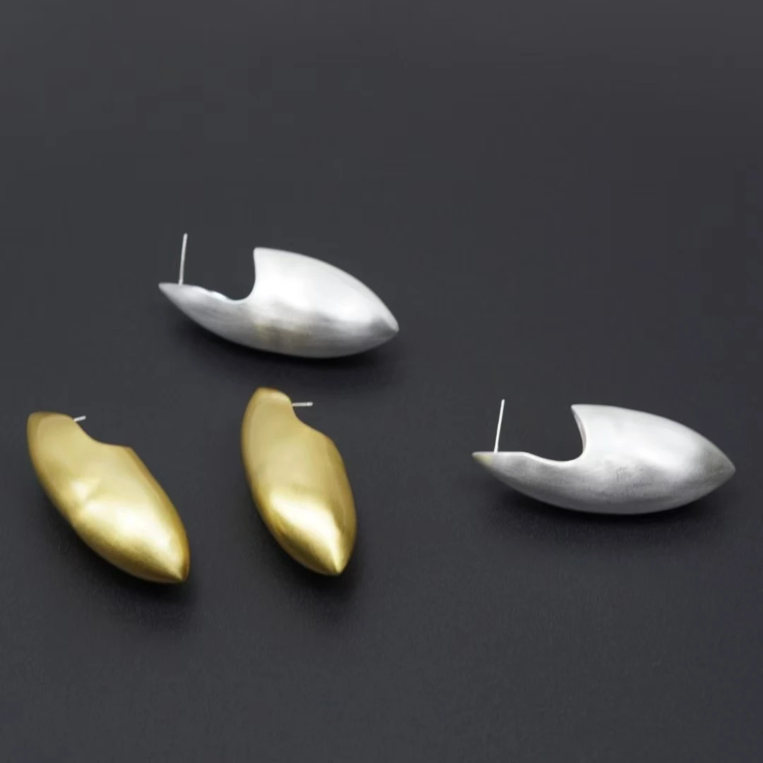 茧形饰品烙哥推荐 欧美气质高级感耳D女通勤带式