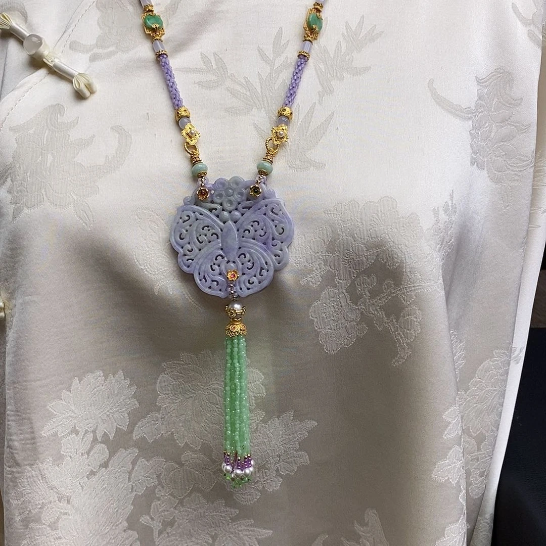 翡翠颈饰未镶嵌天然