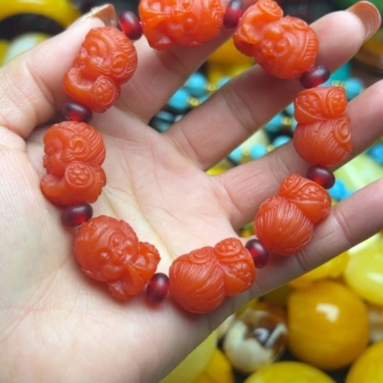 琥珀手串未镶嵌蜜蜡