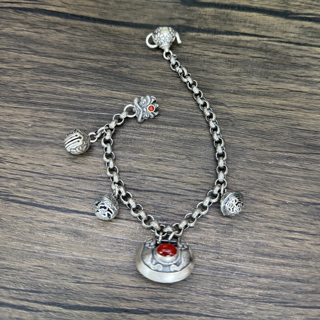 925银手链 小郑家纯银手链