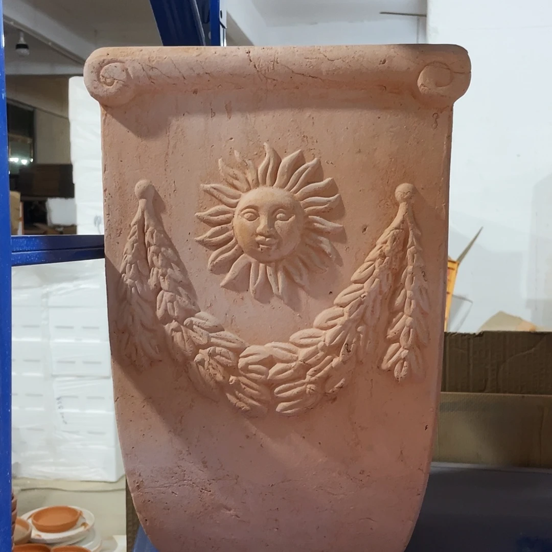 口30×45      欧式手工花盆一个