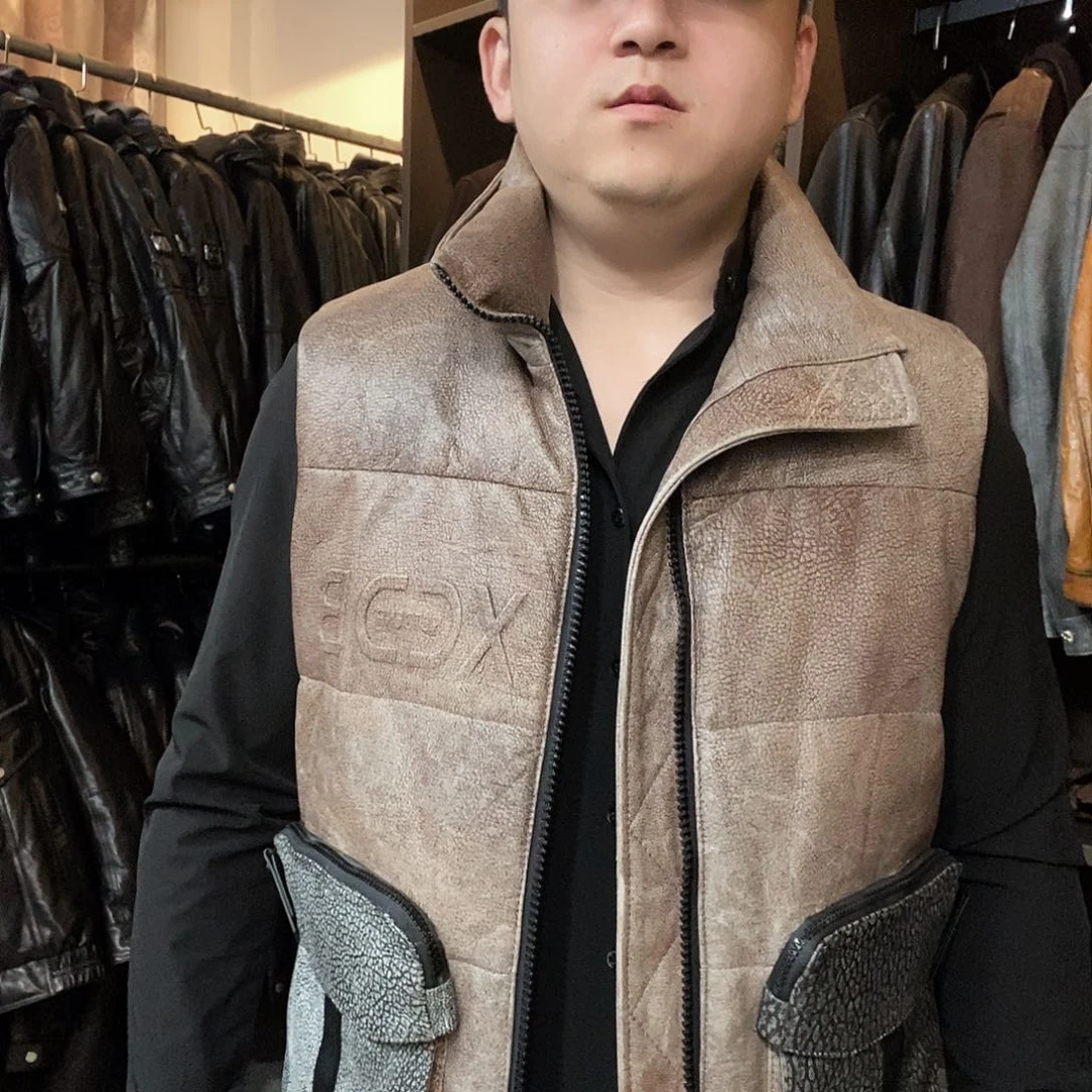 牛皮大理石花纹羽绒马甲